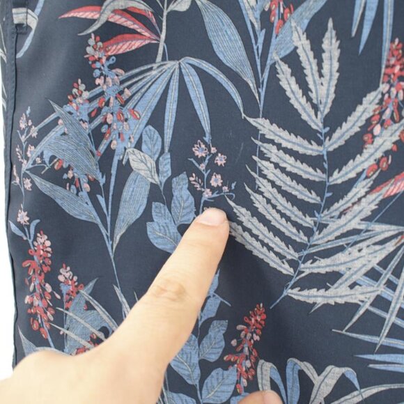 Travis mathew shorts Men's 34 8.5" Cool As A Coconut Boardshorts floral pockets - Picture 4 of 14